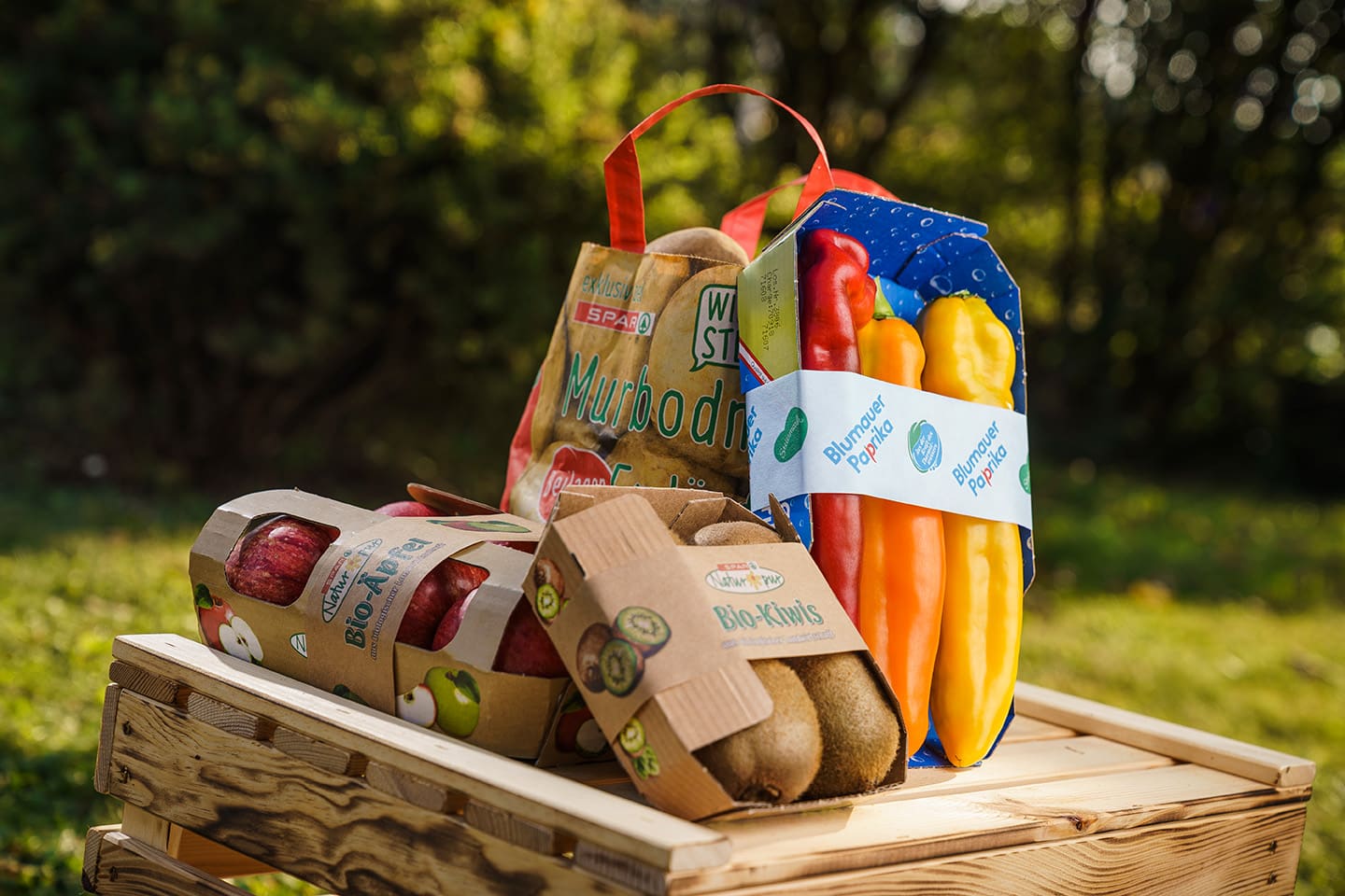 Produktfoto von klimaschonend produzierten Blumauer Paprika von Frutura. © Philipp Platzer