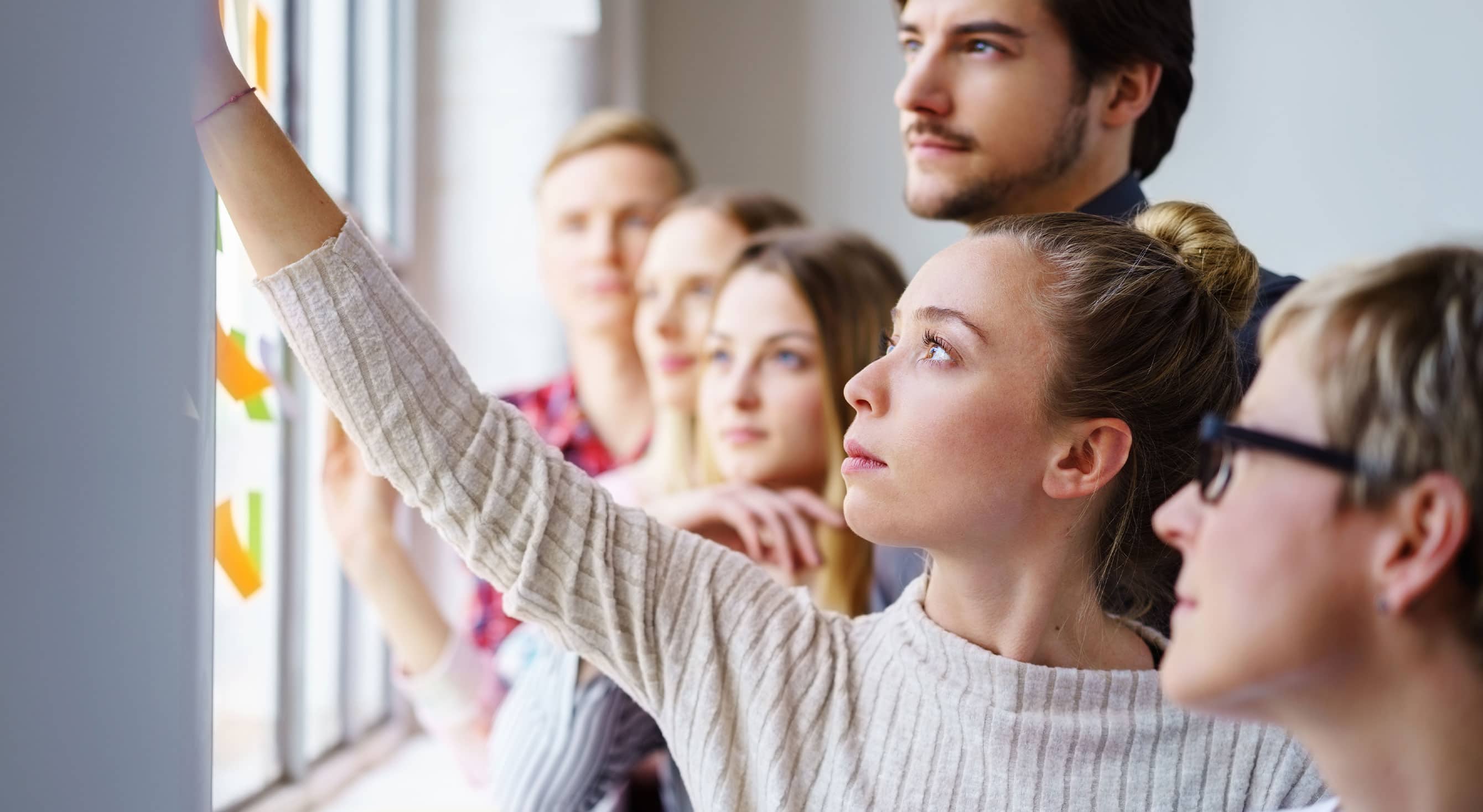 Students at the AOGA, the academy run by Frutura